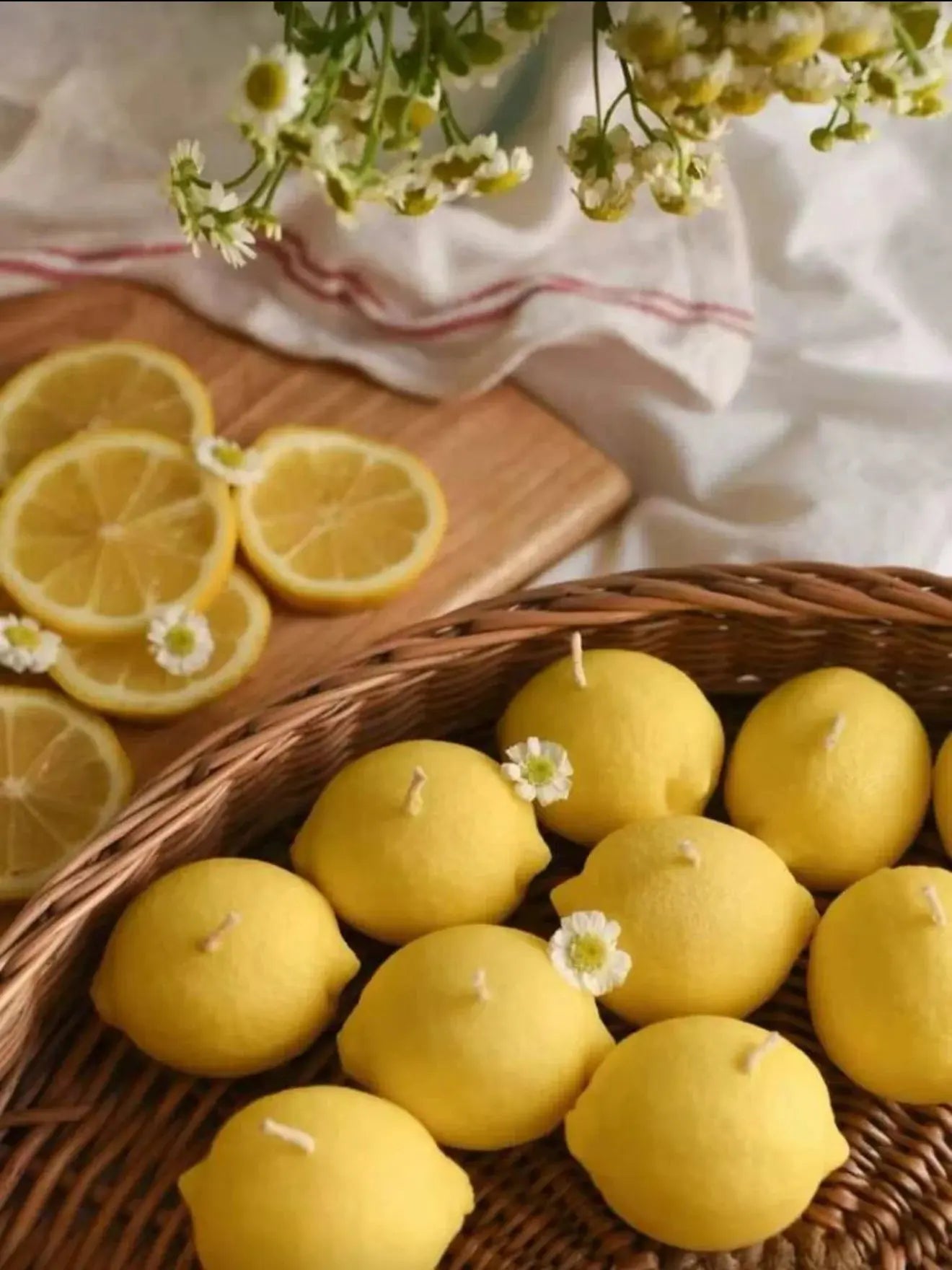 1pc Lemon Scented Candles, Handmade Soy Wax, Suitable For Home Decor, Party, Dining Table Decor,Holiday Gift, Wedding Decor Mysterious