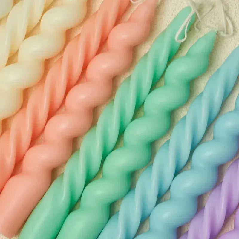 2pc Spiral Candles Scented Candle Decorative Candles Taper Candles Home Decor Wedding Decoration Centerpieces Candlestick Gift Mysterious