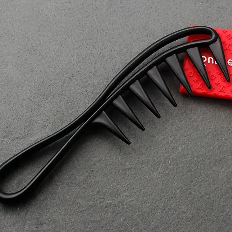 Hairdressing comb for men, black, plastic wide-tooth comb for grooming and styling hair.