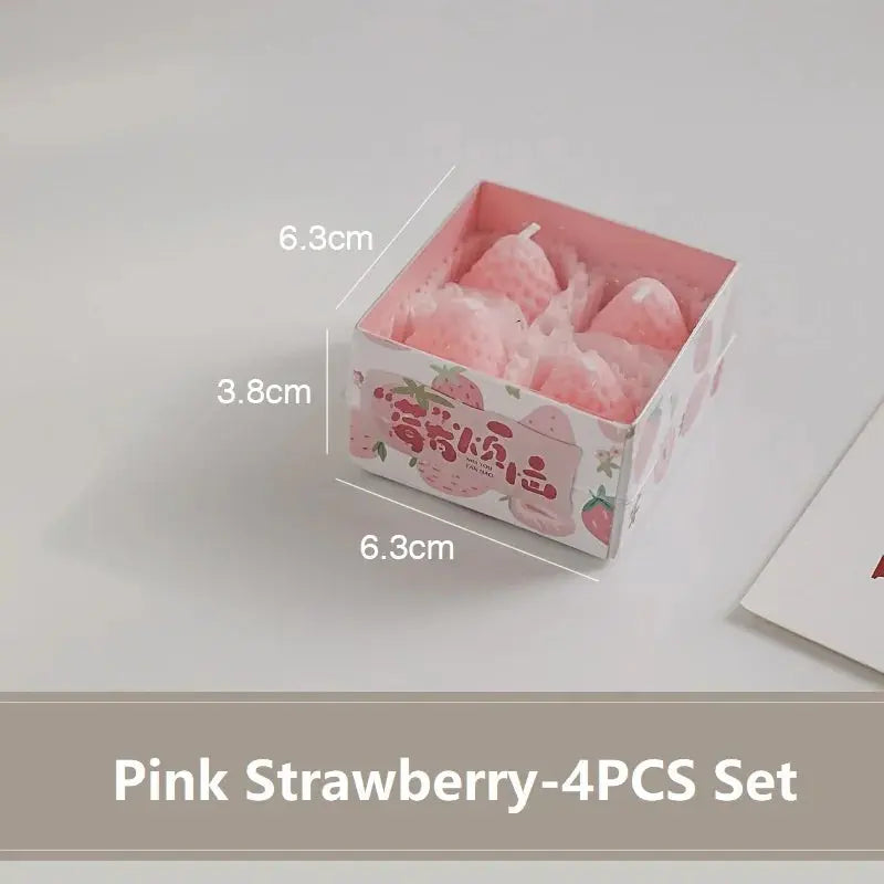 4/6/9PCS Strawberry Shaped Scented Candles Gift Box Handmade Realistic Fruit Scented Aromatherapy Mini Candles Home Decor Gifts Mysterious